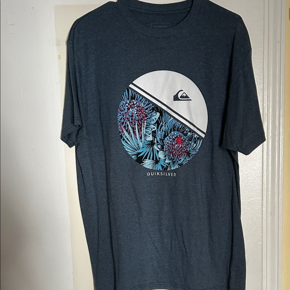 Quiksilver Men's Dark Blue Floral Graphic Tee